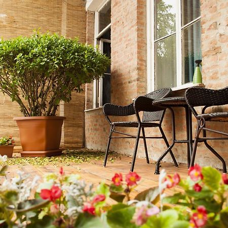 Cocosha Hotel Тбілісі Екстер'єр фото
